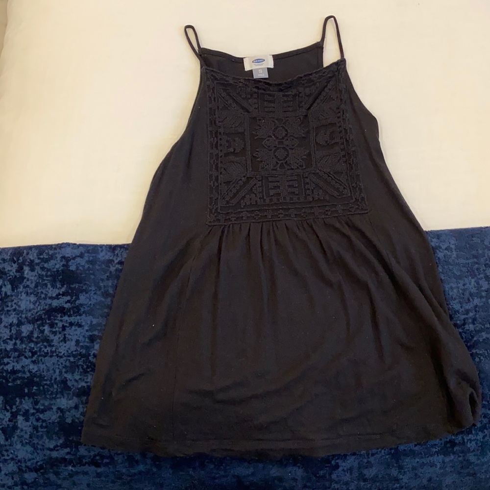 Black old navy tank